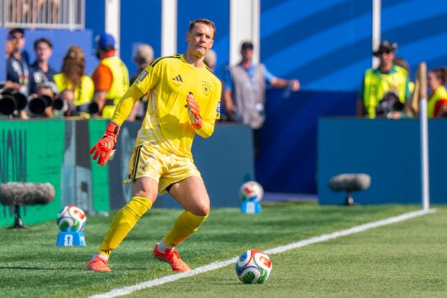 Manuel Neuer (Germany, 1) retten den Ball vor der Seitenaus FIFA World Cup, WM, Weltmeisterschaft, Fussball 2026: Deutschland v Paraguay 29 June 2026, FIFA World Cup 2026: Germany v Paraguay (Round of 32) at Boston Stadium in Foxborough, Massachusetts, USA *** Manuel Neuer of Germany saves the ball from going out of bounds in the 2026 FIFA World Cup match between Germany and Paraguay on June 29, 2026, in the Round of 32 at Boston Stadium in Foxborough, Massachusetts, USA Copyright: HMBxMedia xMarcoxBader