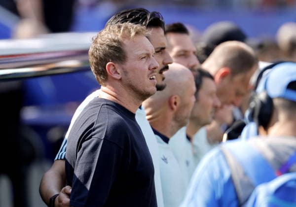 FIFA World Cup, WM, Weltmeisterschaft, Fussball 2026 - Round of 32 - Germany vs Paraguay Germany s head coach Julian Nagelsmann sings the national anthem before the FIFA World Cup 2026 Round of 32 match Germany against Paraguay, in Boston, USA, 29 June 2026. FOXBOROUGH United States  Copyright: xSHAWNxTHEWx