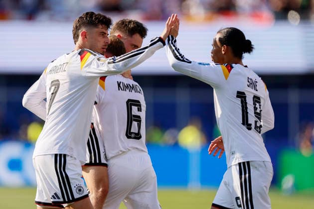 Germany v Paraguay: Round Of 32 - FIFA World Cup, WM, Weltmeisterschaft, Fussball 2026 Kai Havertz and Leroy Sane of Germany celebrate equalizing goal during the FIFA World Cup 2026 Round Of 32 match between Germany and Paraguay at Boston Stadium on June 29, 2026 in Foxborough, Massachusetts. Foxborough Boston Stadium MA United States Copyright: xAllstarxPicturexLibraryxLtdx