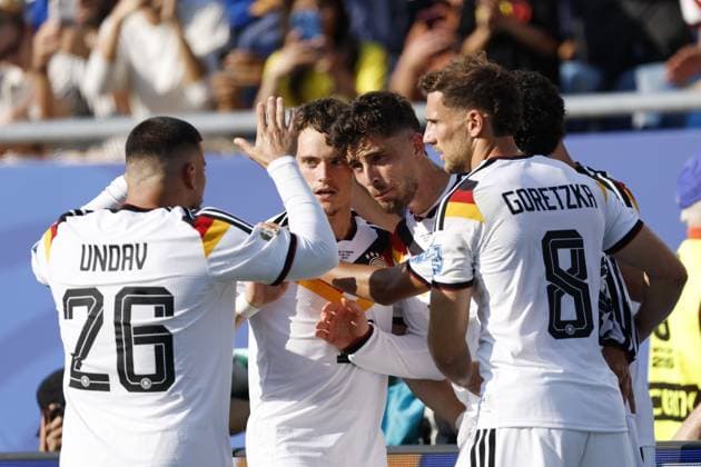 FOXBOROUGH - (LR) Deniz Undav of Germany, Florian Wirtz of Germany, Kai Havertz of Germany, Leon Goretzka of Germany celebrate the 1-1 during the 2026 FIFA World Cup, WM, Weltmeisterschaft, Fussball Round of 32 match between Germany and Paraguay at Boston Stadium on June 29, 2026, in Foxborough, United States. MAURICE VAN STEEN ANP FIFA World Cup 2026 - round of 32 2026 xVIxANPxSportx xMauricexvanxSteenxIVx 562403700 originalFilename: 562403700.jpg
