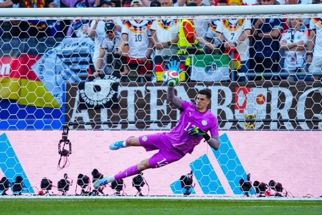 Orlando Gill of Paraguay saves Kai Havertz of Germany penalty Germany v Paraguay, 2026 FIFA World Cup, WM, Weltmeisterschaft, Fussball Round of 32, Football, Boston Stadium, Foxborough, Massachusetts, USA - 29 Jun 2026Foxborough Boston Stadium Massachusetts (MA) United States of America  Copyright: xJavierxGarcia Shutterstockx 16969211by