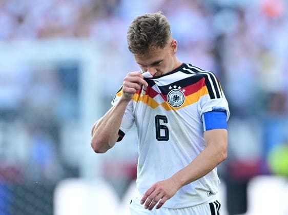 Germany v Paraguay - FIFA World Cup, WM, Weltmeisterschaft, Fussball 2026 - Round of 32 FOXBOROUGH, USA - JUNE 29: Joshua Kimmich of Germany reacts before the penalty shoot-out during the 2026 FIFA World Cup Round of 32 match between Germany and Paraguay at Boston Stadium (Gillette Stadium) in Foxborough, Massachusetts, United States on June 29, 2026. Abdulhamid Hosbas Anadolu Massachusetts United States. Editorial use only. Please get in touch for any other usage.  Copyright: x2026xAnadoluxAbdulhamidxHosbasx