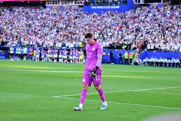 Germany v Paraguay - FIFA World Cup, WM, Weltmeisterschaft, Fussball 2026 - Round of 32 FOXBOROUGH, USA - JUNE 29: Goalkeeper Orlando Gill of Paraguay celebrates after saving a penalty during the 2026 FIFA World Cup Round of 32 match between Germany and Paraguay at Boston Stadium (Gillette Stadium) in Foxborough, Massachusetts, United States on June 29, 2026. Abdulhamid Hosbas Anadolu Massachusetts United States. Editorial use only. Please get in touch for any other usage.  Copyright: x2026xAnadoluxAbdulhamidxHosbasx