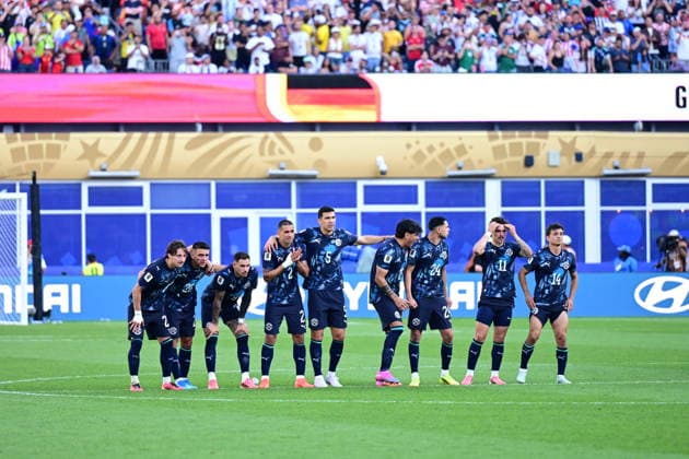 Germany v Paraguay - FIFA World Cup, WM, Weltmeisterschaft, Fussball 2026 - Round of 32 FOXBOROUGH, USA - JUNE 29: Players of Paraguay celebrate after penalty shoot-out at the 2026 FIFA World Cup Round of 32 match between Germany and Paraguay at Boston Stadium (Gillette Stadium) in Foxborough, Massachusetts, United States on June 29, 2026. Abdulhamid Hosbas Anadolu Massachusetts United States. Editorial use only. Please get in touch for any other usage.  Copyright: x2026xAnadoluxAbdulhamidxHosbasx