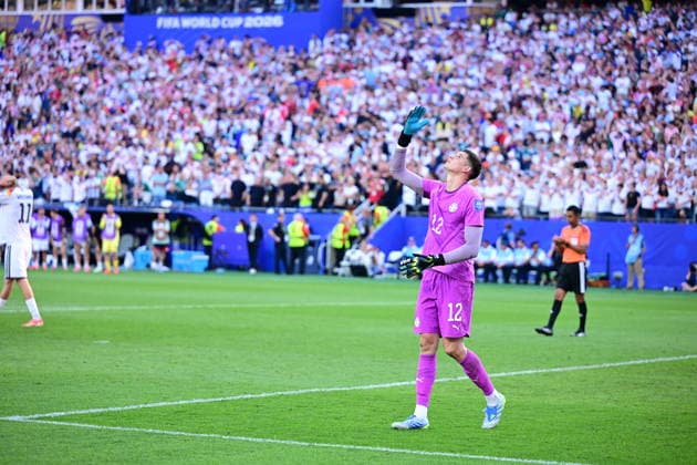 Germany v Paraguay - FIFA World Cup, WM, Weltmeisterschaft, Fussball 2026 - Round of 32 FOXBOROUGH, USA - JUNE 29: Goalkeeper Orlando Gill of Paraguay celebrates after saving a penalty during the 2026 FIFA World Cup Round of 32 match between Germany and Paraguay at Boston Stadium (Gillette Stadium) in Foxborough, Massachusetts, United States on June 29, 2026. Abdulhamid Hosbas Anadolu Massachusetts United States. Editorial use only. Please get in touch for any other usage.  Copyright: x2026xAnadoluxAbdulhamidxHosbasx