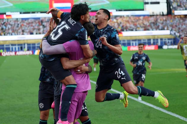 Germany v Paraguay: Round Of 32 - FIFA World Cup, WM, Weltmeisterschaft, Fussball 2026 Gustavo Gomez, Jose Canale of Paraguay, Orlando Gill, goalkeeper of Paraguay and Gustavo Caballero celebrate after winning the FIFA World Cup 2026 Round Of 32 match between Germany and Paraguay at Boston Stadium on June 29, 2026 in Foxborough, Massachusetts. Foxborough Boston Stadium MA United States Copyright: xAllstarxPicturexLibraryxLtdx