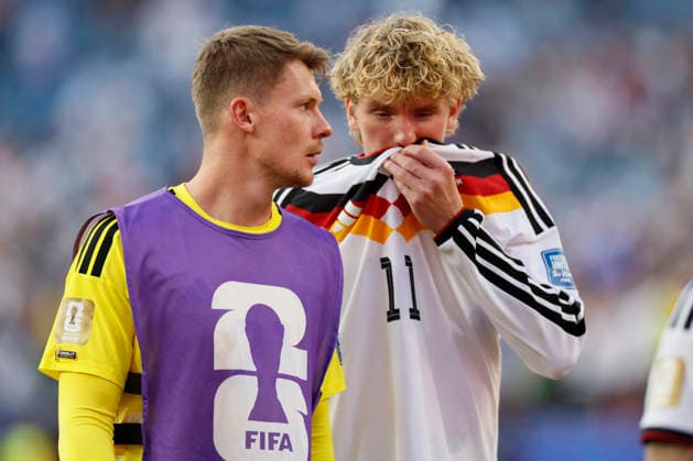 Germany v Paraguay: Round Of 32 - FIFA World Cup, WM, Weltmeisterschaft, Fussball 2026 Alexander Nubel and Nick Woltemade of Germany look dejected after the FIFA World Cup 2026 Round Of 32 match between Germany and Paraguay at Boston Stadium on June 29, 2026 in Foxborough, Massachusetts. Foxborough Boston Stadium MA United States Copyright: xAllstarxPicturexLibraryxLtdx