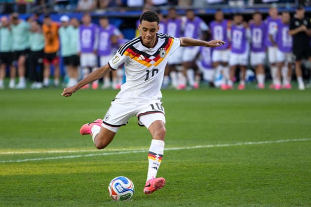Fußball, WM 2026, 20260629, Deutschland - Paraguay. Im Bild Jamal MUSIALA (Deutschland, 10) Elfmeter. Foxborough Boston-Stadion Massachusetts Vereinigte Staaten von Amerika *** Soccer, 2026 World Cup, 20260629, Germany vs. Paraguay. Pictured: Jamal MUSIALA, Germany, 10 penalty kicks, Foxborough, Boston, Massachusetts, United States of America Copyright: Passion2Press MarkusxFischerx