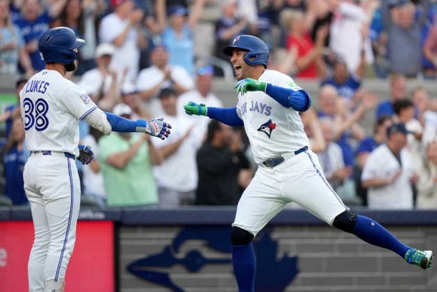 June 29, 2026, Toronto, On, CANADA: Toronto Blue Jays designated hitter George Springer (4) celebrates with teammate Nathan Lukes (38) as he comes in to score after hitting a triple on an in-field home run after a fielding error by New York Mets A.J. Ewing during first inning American League MLB, Baseball Herren, USA baseball action in Toronto, Monday, June 29, 2026. Canada News - June 29, 2026  - ZUMAc35_ 20260629_zaf_c35_093 Copyright: xNathanxDenettex