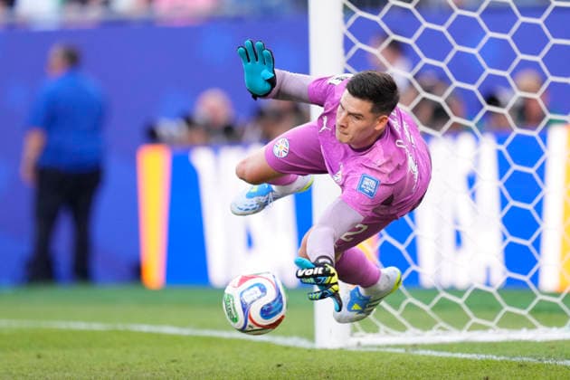 Germany v Paraguay: Round Of 32 - FIFA World Cup, WM, Weltmeisterschaft, Fussball 2026 Orlando Gill of Paraguay stop the penalty during the FIFA World Cup 2026 Round Of 32 match between Germany and Paraguay at Boston Stadium on June 29, 2026 in Foxborough, Massachusetts. Foxborough MA United States  Copyright: xJosexBretonx originalFilename:bretonhernandez-germanyv260629_npDL2.jpg
