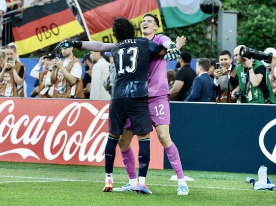 RECORD DATE NOT STATED Germany vs Paraguay FIFA World Cup, WM, Weltmeisterschaft, Fussball 2026. (SPO) Germany vs Paraguay FIFA World Cup 2026. June 27, 2026, Massachusetts, USA: J.Canale 13 and G.Fernandez 1 goalkeeper of Paraguay celebrate their team™s classification to round 16 after penalty shootout during soccer match between Germany and Paraguay in round 32 knock out stage during FIFA World Cup 2026 at Boston Stadium in Massachusetts. Credit: Niyi Fote Thenews2(Foto: Niyi Fote Thenews2 imago images) SPO  Copyright: xNiyixFotex