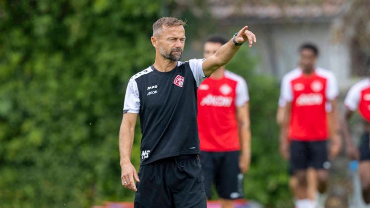 Trainingsstart bei den Würzburger Kickers, am 29.6.2026, KRE-Sportpark, Sieboldshöhe. Im Bild Trainer Michael Schiele. *** Start of training with the Würzburger Kickers on June 29, 2026, at KRE Sportpark, Sieboldshöhe. Pictured: Coach Michael Schiele Copyright: HMBxMedia xHeikoxBecker