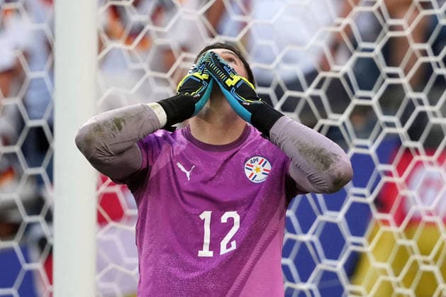 SOCCER - FIFA World Cup, WM, Weltmeisterschaft, Fussball - Round of 32 - Germany vs. Paraguay Photo by IPA ABACAPRESS.COM86224801 - Orlando Gill of Paraguay celebrates after saving a penalty kick during the Round of 32 match between Germany and Paraguay at the FIFA World Cup in Boston, USA, on June 29, 2026 Boston  Copyright: xIPAxSport ABACAx