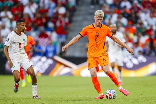 MONTERREY, 29-06-2026, Monterrey Stadium, Match between Morocco and The Netherlands during the World Cup 2026. Picture shows Morocco player Azzedine Ounahi , Netherlands player Jan Paul van Hecke Morocco - The Netherlands (World Cup 2026)  x204747074x Copyright: