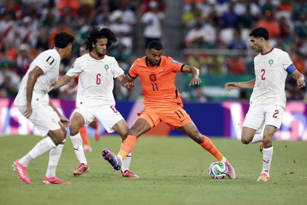MONTERREY - (lr) Ayyoub Bouaddi of Morocco, Cody Gakpo of the Netherlands, Achraf Hakimi of Morocco during the 2026 FIFA World Cup, WM, Weltmeisterschaft, Fussball knockout phase match between the Netherlands and Morocco at Monterrey Stadium on June 29, 2026 in Monterrey, Mexico. ROBIN VAN LONKHUIJSEN ANP FIFA World Cup 2026 - round of 32 2026 xVIxANPxSportx xxANPxIVx 562415293 originalFilename: 562415293.jpg