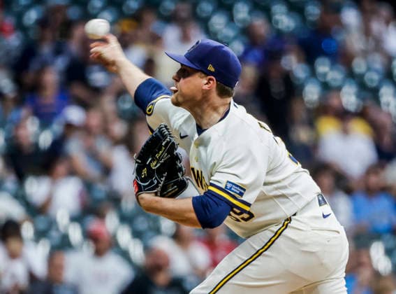 Milwaukee Brewers relief pitcher Chad Patrick throws in the sixth inning of the MLB, Baseball Herren, USA game between the Cincinnati Reds and the Milwaukee Brewers at American Family Field in Milwaukee, Wisconsin on Monday, June 29, 2026.  MIL20260629832 TANNENxMAURY