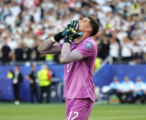 June 29, 2026, Foxborough, Massachusetts, USA: Paraguay goalkeeper Orlando Gill (12) makes a save during penalty kicks during the June 29th FIFA World Cup, WM, Weltmeisterschaft, Fussball 2026 matchup between Germany and Paraguay at Gillette Stadium in Foxborough, Massachusetts. Foxborough USA - ZUMAs325 20260629_zsp_s325_109 Copyright: xJessxStilesx