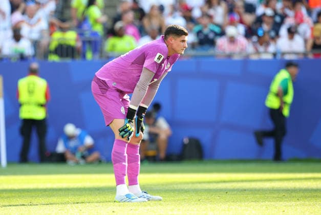 FOXBOROUGH, MA - JUNE 29: Orlando Gill 12 of Paraguay during the FIFA World Cup, WM, Weltmeisterschaft, Fussball 2026 Round of 32 match between Germany and Paraguay on June 29, 2026, at Boston Stadium in Foxborough, MA. (Photo by M. Anthony Nesmith Icon Sportswire) SOCCER: JUN 29 FIFA World Cup 26 Round of 32 - Germany v Paraguay EDITORIAL USE ONLY Icon26062946
