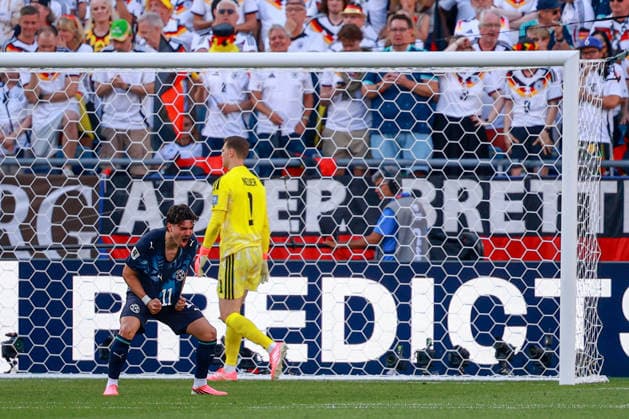 June 29, 2026, Foxborough, Massachusetts, USA: MAURICIO of Paraguay celebrates scoring the first PK for panama during the 2026 FIFA World Cup, WM, Weltmeisterschaft, Fussball Round of 32 game at Boston Stadium in Massachusetts on June 29, 2026. FIFA World Cup 2026: Germany (3)1:1(4) Paraguay  - ZUMAm283 20260629_zsp_m283_056 Copyright: xBillyxMyersx