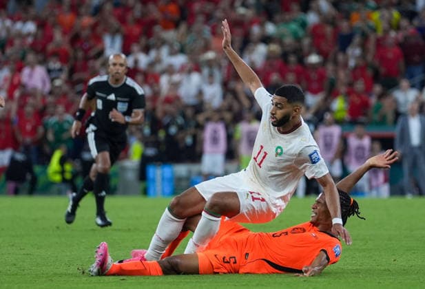 Netherlands v Morocco - FIFA World Cup, WM, Weltmeisterschaft, Fussball 2026 - Round of 32 MONTERREY, MEXICO - JUNE 29: Nathan Ake (5) of Netherlands in action against Ismael Saibari (11) of Morocco during the 2026 FIFA World Cup Round of 32 match between Netherlands and Morocco at Estadio BBVA (Monterrey Stadium) in Monterrey, Mexico on June 29, 2026. Juancho Torres Anadolu Nuevo Leon Mexico. Editorial use only. Please get in touch for any other usage.  Copyright: x2026xAnadoluxJuanchoxTorresx