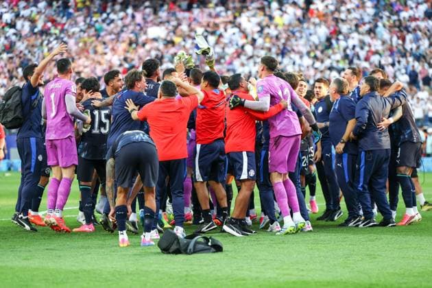 June 29, 2026, Foxborough, Ma, United States of America: Paraguay players celebrate their 4Ã¢â‚¬3 penalty shootout victory over Germany, securing a place in the Round of 16 during the FIFA World Cup, WM, Weltmeisterschaft, Fussball 2026 Round of 32 match at Boston Stadium, in Foxborough, United States, on Monday, June 29, 2026.(Foto: Brazil Photo Press Brazil Photo Press) INTERNATIONAL Foxborough United States of America - ZUMAv122 0860361132st Copyright: xWilliamxVolcovx
