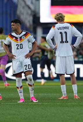 (260630) -- BOSTON, June 30, 2026 -- Members of team Germany react after losing the round of 32 match between Germany and Paraguay at the 2026 FIFA World Cup, WM, Weltmeisterschaft, Fussball at Boston Stadium in Boston, the United States, June 29, 2026. ) (SP)U.S.-BOSTON-FOOTBALL-FIFA WORLD CUP-ROUND OF 32-GER VS PRY HuangxZongzhi 