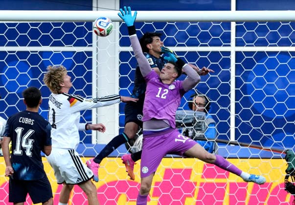 (260630) -- BOSTON, June 30, 2026 -- Paraguay s goalkeeper Orlando Gill (1st R) makes a save during the round of 32 match between Germany and Paraguay at the 2026 FIFA World Cup, WM, Weltmeisterschaft, Fussball at Boston Stadium in Boston, the United States, June 29, 2026. ) (SP)U.S.-BOSTON-FOOTBALL-FIFA WORLD CUP-ROUND OF 32-GER VS PRY ChenxYichen 