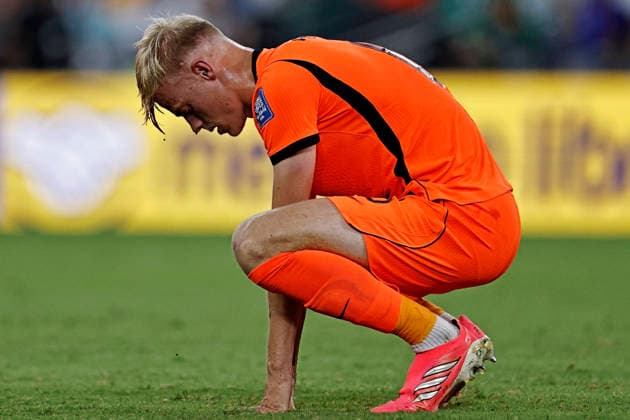 June 29, 2026, Monterrey, Mexico: A drop of blood is seen on the face of Jan Paul van Hecke from the Netherlands during the match between Netherlands and Morocco for the round 32 of the FIFA World Cup, WM, Weltmeisterschaft, Fussball 2026 at Monterrey Stadium on June 29, 2026 in Monterrey, Mexico. Photo: DiaEsportivo FIFA World Cup 2026, Netherlands Vs Morocco, Monterrey, Mexico  - ZUMAh208 20260629_zsp_h208_003 Copyright: xHeulerxAndreyx