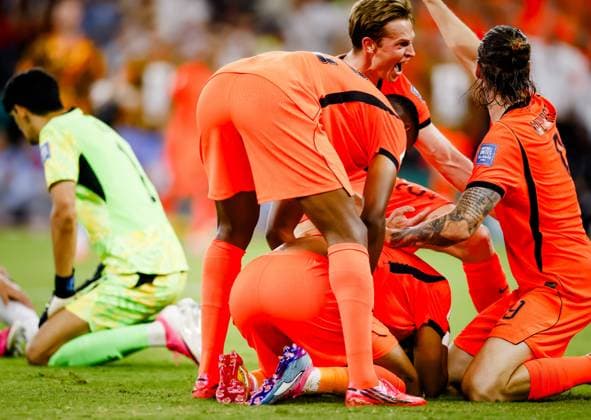 MONTERREY - Netherlands players celebrate Cody Gakpo s 1-0 during the 2026 FIFA World Cup, WM, Weltmeisterschaft, Fussball knockout phase match between the Netherlands and Morocco at Monterrey Stadium on June 29, 2026, in Monterrey, Mexico. KOEN VAN WEEL ANP FIFA World Cup 2026 - round of 32 2026 xVIxANPxSportx xxANPxIVx 562419075 originalFilename: 562419075.jpg
