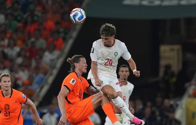 Netherlands v Morocco - FIFA World Cup, WM, Weltmeisterschaft, Fussball 2026 - Round of 32 MONTERREY, MEXICO - JUNE 29: Neil El Aynaoui (24) of Morocco in action against Wout Weghorst (9) of Netherlands during the 2026 FIFA World Cup Round of 32 match between Netherlands and Morocco at Estadio BBVA (Monterrey Stadium) in Monterrey, Mexico on June 29, 2026. Juancho Torres Anadolu Nuevo Leon Mexico. Editorial use only. Please get in touch for any other usage.  Copyright: x2026xAnadoluxJuanchoxTorresx