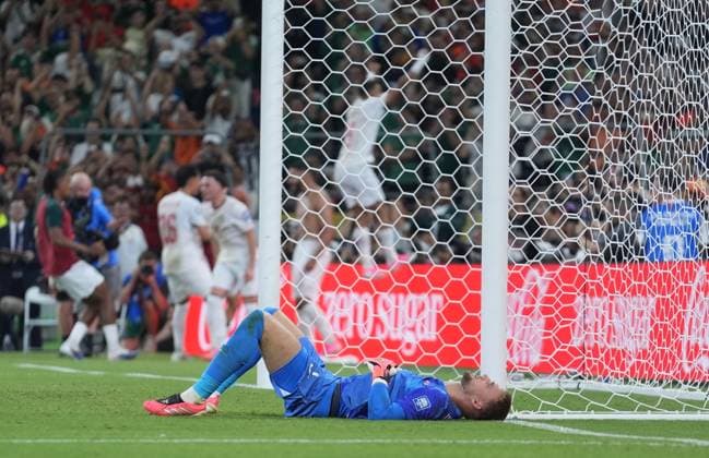 Netherlands v Morocco - FIFA World Cup, WM, Weltmeisterschaft, Fussball 2026 - Round of 32 MONTERREY, MEXICO - JUNE 29: Bart Verbruggen, goalkeeper of Netherlands reacts after eliminated in the 2026 FIFA World Cup Round of 32 match between Netherlands and Morocco at Estadio BBVA (Monterrey Stadium) in Monterrey, Mexico on June 29, 2026. Juancho Torres Anadolu Nuevo Leon Mexico. Editorial use only. Please get in touch for any other usage.  Copyright: x2026xAnadoluxJuanchoxTorresx