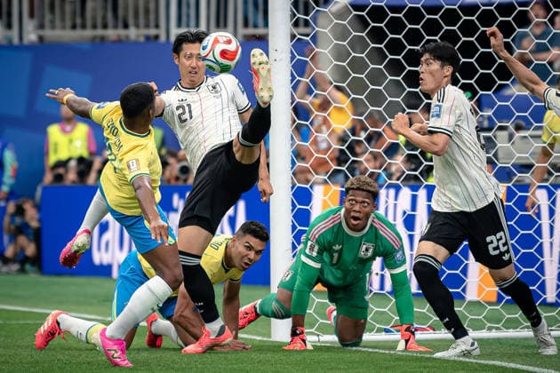 June 29, 2026, Houston, Texas, USA: Japan defender HIROKI ITO (21) blocks a shot on goal during the FIFA World Cup, WM, Weltmeisterschaft, Fussball 2026 soccer match between Brazil and Japan at Houston Stadium. Brazil defeats Japan 2:1. Houston USA - ZUMAp213 20260629_znp_p213_035 Copyright: xLynnxPenningtonx