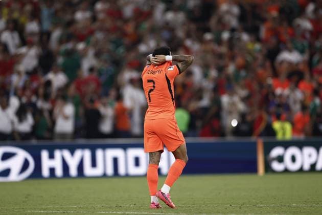 MONTERREY - Justin Kluivert or the Netherlands faced disappointment after his missed penalty during the 2026 FIFA World Cup, WM, Weltmeisterschaft, Fussball knockout phase match between the Netherlands and Morocco at Monterrey Stadium on June 29, 2026, in Monterrey, Mexico. ROBIN VAN LONKHUIJSEN ANP FIFA World Cup 2026 - round of 32 2026 xVIxANPxSportx xxANPxIVx 562422756 originalFilename: 562422756.jpg
