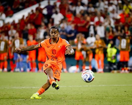 MONTERREY - Crysencio Summerville of the Netherlands during the penalty shootout at the 2026 FIFA World Cup, WM, Weltmeisterschaft, Fussball knockout phase match between the Netherlands and Morocco at the Monterrey Stadium on June 29, 2026, in Monterrey, Mexico. KOEN VAN WEEL ANP FIFA World Cup 2026 - round of 32 2026 xVIxANPxSportx xxANPxIVx 562422791 originalFilename: 562422791.jpg