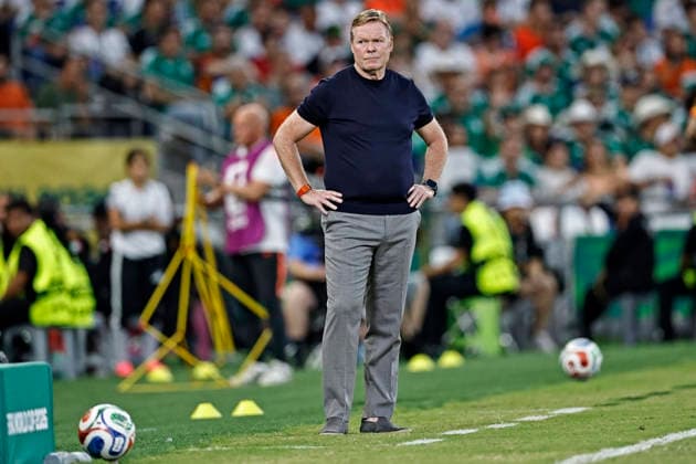 29th June 2026; Monterrey Stadium, Monterrey, Mexico; FIFA World Cup, WM, Weltmeisterschaft, Fussball Football, Netherlands versus Morocco; Ronald Koeman, head coach of Netherlands looks on HeulerxAndrey DiaEsportivo