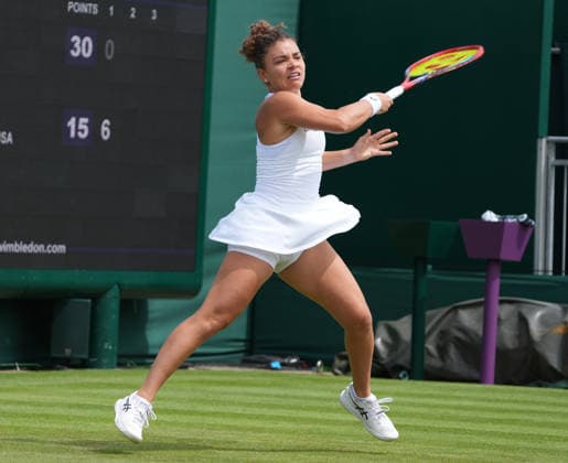 Tennis - 2026 Wimbledon Championships - Day Two (Week One) - All England Lawn Tennis & Croquet Club, London - Tuesday 30th June 2026 Women™s Singles, First Round: Jasmine Paolini (ITA) vs.Robin Montgomery (USA) Jasmine Paolini (ITA) COLORSPORT ANDREW COWIE 