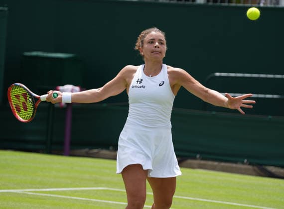 Tennis - 2026 Wimbledon Championships - Day Two (Week One) - All England Lawn Tennis & Croquet Club, London - Tuesday 30th June 2026 Women™s Singles, First Round: Jasmine Paolini (ITA) vs.Robin Montgomery (USA) Jasmine Paolini (ITA) COLORSPORT ANDREW COWIE 