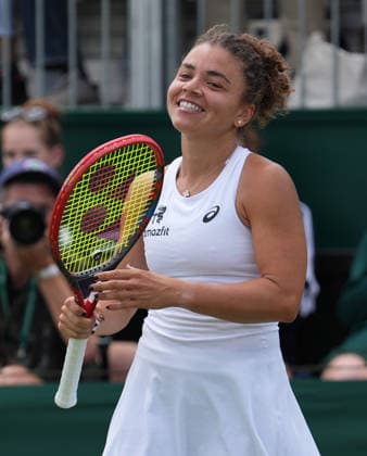 Tennis - 2026 Wimbledon Championships - Day Two (Week One) - All England Lawn Tennis & Croquet Club, London - Tuesday 30th June 2026 Women™s Singles, First Round: Jasmine Paolini (ITA) vs.Robin Montgomery (USA) Jasmine Paolini celebrates winning match point COLORSPORT ANDREW COWIE 