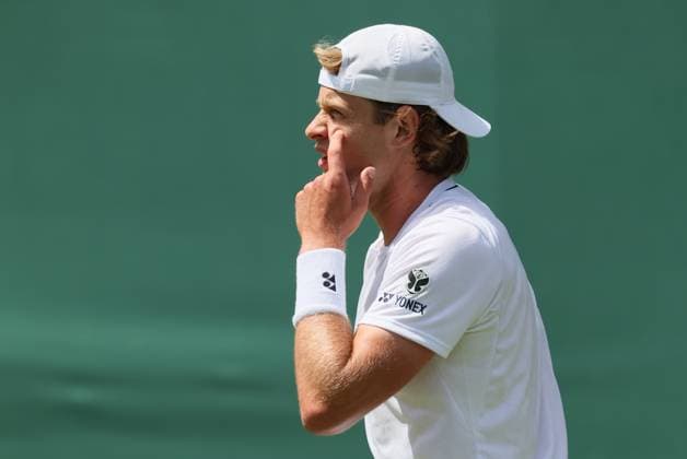Belgian Zizou Bergs pictured in action during a first round game between French Humbert and Belgian Bergs in the Men s singles at the Wimbledon grand slam tennis tournament in London, Britain, Tuesday 30 June 2026. BENOITxDOPPAGNE  x179989616x