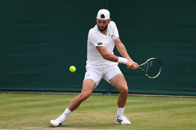 Jacob Fearnley during his first round match Wimbledon Tennis Championships, Day 2, The All England Lawn Tennis and Croquet Club, London, UK - 30 Jun 2026London The All England Lawn Tennis and United Kingdom  Copyright: xEllaxLing Shutterstockx 16964204av