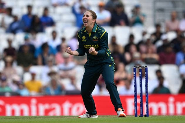 Australia Women v West Indies Women, ICC Women s T20 World Cup, Semi-Final Wicket - Georgia Wareham of Australia celebrates taking the wicket of Hayley Matthews of West Indies during the ICC Women s T20 World Cup semi final match between Australia Women and West Indies Women at the Oval, London, UK on 30 June 2026. London Oval London UK Editorial use only , Copyright: xGrahamxHuntx PSI-24453-0027