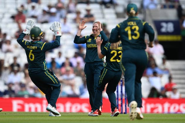 Australia Women v West Indies Women, ICC Women s T20 World Cup, Semi-Final Wicket - Georgia Wareham of Australia celebrates taking the wicket of Hayley Matthews of West Indies during the ICC Women s T20 World Cup semi final match between Australia Women and West Indies Women at the Oval, London, UK on 30 June 2026. London Oval London UK Editorial use only , Copyright: xGrahamxHuntx PSI-24453-0029