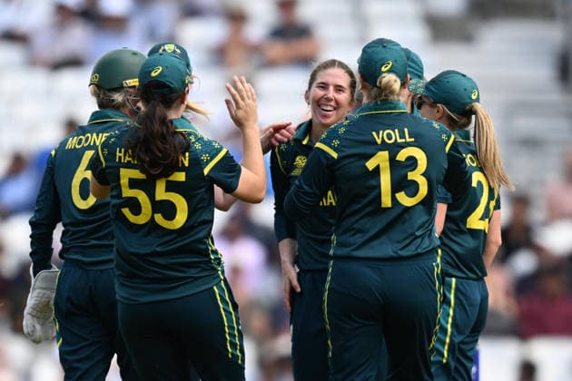 Australia Women v West Indies Women, ICC Women s T20 World Cup, Semi-Final Wicket - Georgia Wareham of Australia celebrates taking the wicket of Hayley Matthews of West Indies during the ICC Women s T20 World Cup semi final match between Australia Women and West Indies Women at the Oval, London, UK on 30 June 2026. London Oval London UK Editorial use only , Copyright: xGrahamxHuntx PSI-24453-0030