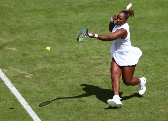 Wimbledon Championships 2026, Day One, AELTC Wimbledon, London, UK - 30 06 2026 Taylor Townsend (USA) in action during her first round match against Iga Swiatek (POL) in the 2026 Wimbledon Championships at the AELTC London London AELTC Wimbledon London GBR, UK NEWSPAPERS OUT Copyright: xMarkxGreenwoodx