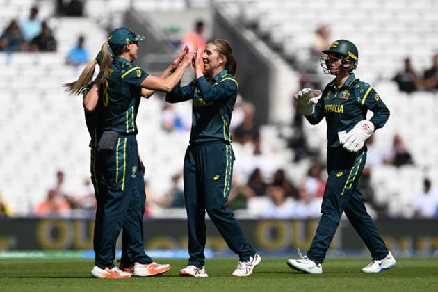 Australia Women v West Indies Women, ICC Women s T20 World Cup, Semi-Final Wicket - Georgia Wareham of Australia celebrates taking the wicket of Shemaine Campbelle of West Indies during the ICC Women s T20 World Cup semi final match between Australia Women and West Indies Women at the Oval, London, UK on 30 June 2026. London Oval London UK Editorial use only , Copyright: xGrahamxHuntx PSI-24453-0055