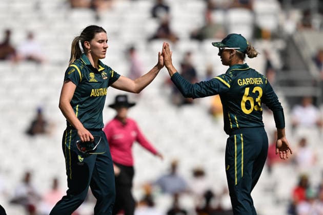 Australia Women v West Indies Women, ICC Women s T20 World Cup, Semi-Final Wicket - Annabel Sutherland of Australia celebrates taking the wicket of Jannillea Glasgow of West Indies with Ashleigh Gardner of Australia with the last ball of the innings during the ICC Women s T20 World Cup semi final match between Australia Women and West Indies Women at the Oval, London, UK on 30 June 2026. London Oval London UK Editorial use only , Copyright: xGrahamxHuntx PSI-24453-0069