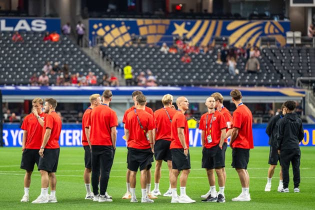 260630 Leo ostigard and Fredrik Aursnes of Norway ahead of the FIFA World Cup, WM, Weltmeisterschaft, Fussball 2026 round of 32 football match between CÃ te d Ivoire and Norway on June 30, 2026 in Dallas. Photo: Jon Olav Nesvold BILDBYRAN COP 217 VG0975 bbeng fotboll football soccer fotball vm fotbolls-vm fotball-vm fotbolls-vm 2026 fifa world cup 2026 16-delsfinale round of 32 arlington texas norge norway elfenbenskusten elfenbenskysten ivory coast *** June 30, 2026: Leo Ostigard and Fredrik Aursnes of Norway ahead of the 2026 FIFA World Cup Round of 32 soccer match between Côte d Ivoire and Norway on June 30, 2026 in Dallas. Photo by Jon Olav Nesvold. BILDBYRAN COP 217 VG0975 bbeng soccer football fotball World Cup 2026 FIFA World Cup 2026 Round of 16 of 32 Arlington, Texas Norway Ivory Coast  Copyright: JONxOLAVxNESVOLD BB260630JE017