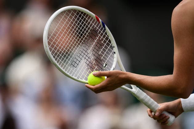 260630 A tennis racket and a tennis ball during day 2 of Wimbledon on June 30, 2026 in London. Photo: Jesper Zerman BILDBYRAN kod JZ JZ0744 tennis wimbledon 2 bbeng genre tennisboll tennisracket *** 260630 A tennis racket and a tennis ball on the second day of Wimbledon on June 30, 2026, in London. Photo by Jesper Zerman. BILDBYRAN code JZ JZ0744 tennis wimbledon 2 bbeng genre tennis ball tennis racket  Copyright: JESPERxZERMAN BB260630JZ038