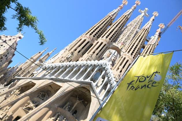 Sagrada Familia and a flag of TDF pictured ahead of the 2026 Tour de France cycling race, Tuesday 30 June 2026, in Barcelona, Spain. The 113th edition of the Tour de France starts on Saturday 4 July in Barcelona, Spain, and will finish in Paris, France on the 26th of July. DAVIDxPINTENS  x180017343x