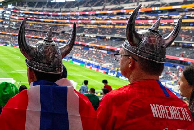 FIFA World Cup, WM, Weltmeisterschaft, Fussball 2026 - Round of 32 - Ivory Coast vs Norway Supporters of Norway before the FIFA World Cup 2026 Round of 32 match Ivory Coast against Norway, in Dallas, USA, 30 June 2026. DALLAS United States  Copyright: xJEFFREYxMCWHORTERx